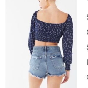 AGOLDE Parker Denim Shorts Cut off. Rock steady. Size 25 worn once.